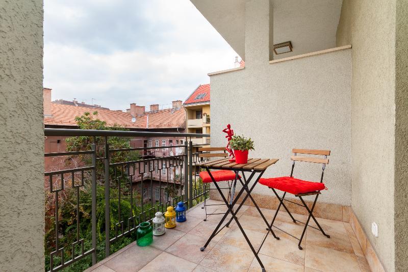 Budapest Eye- Boutique Suites, By Bqa Exterior photo